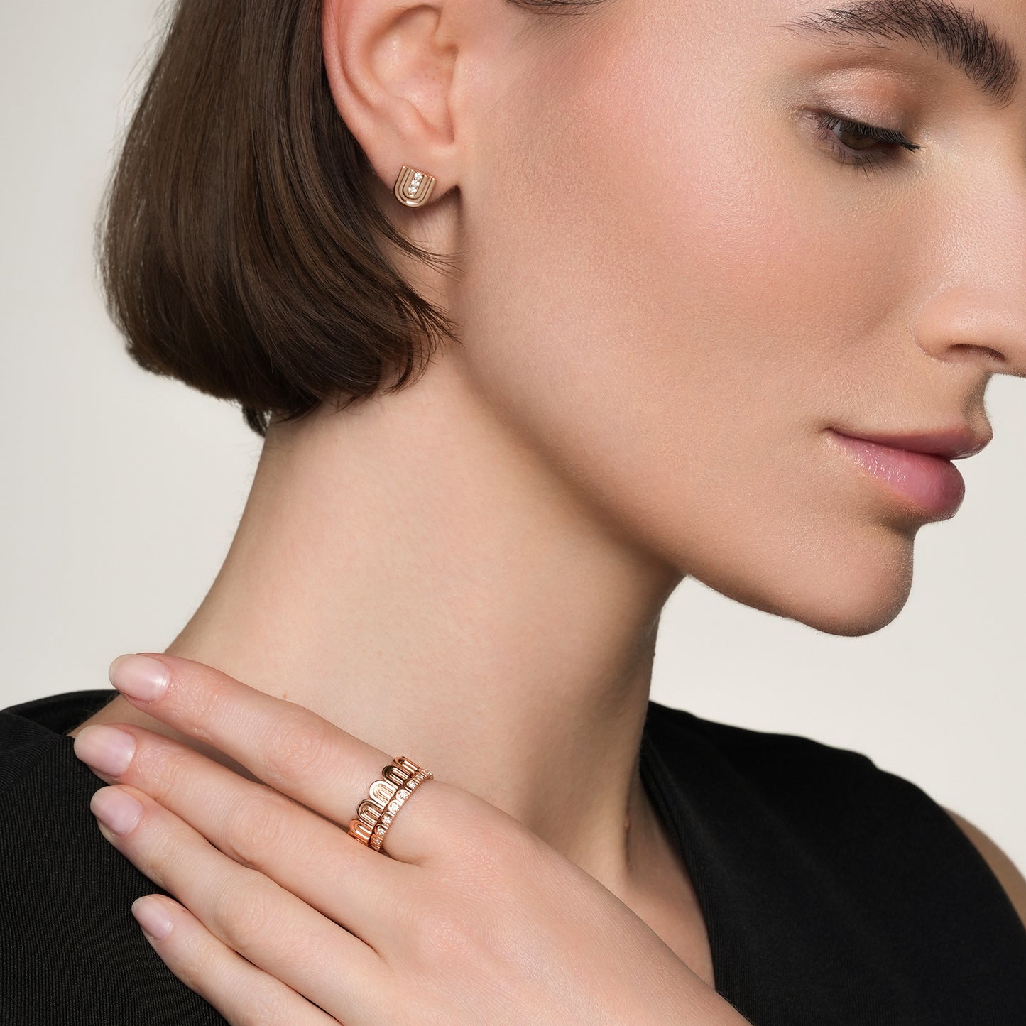 The Elevi Eternity Ring