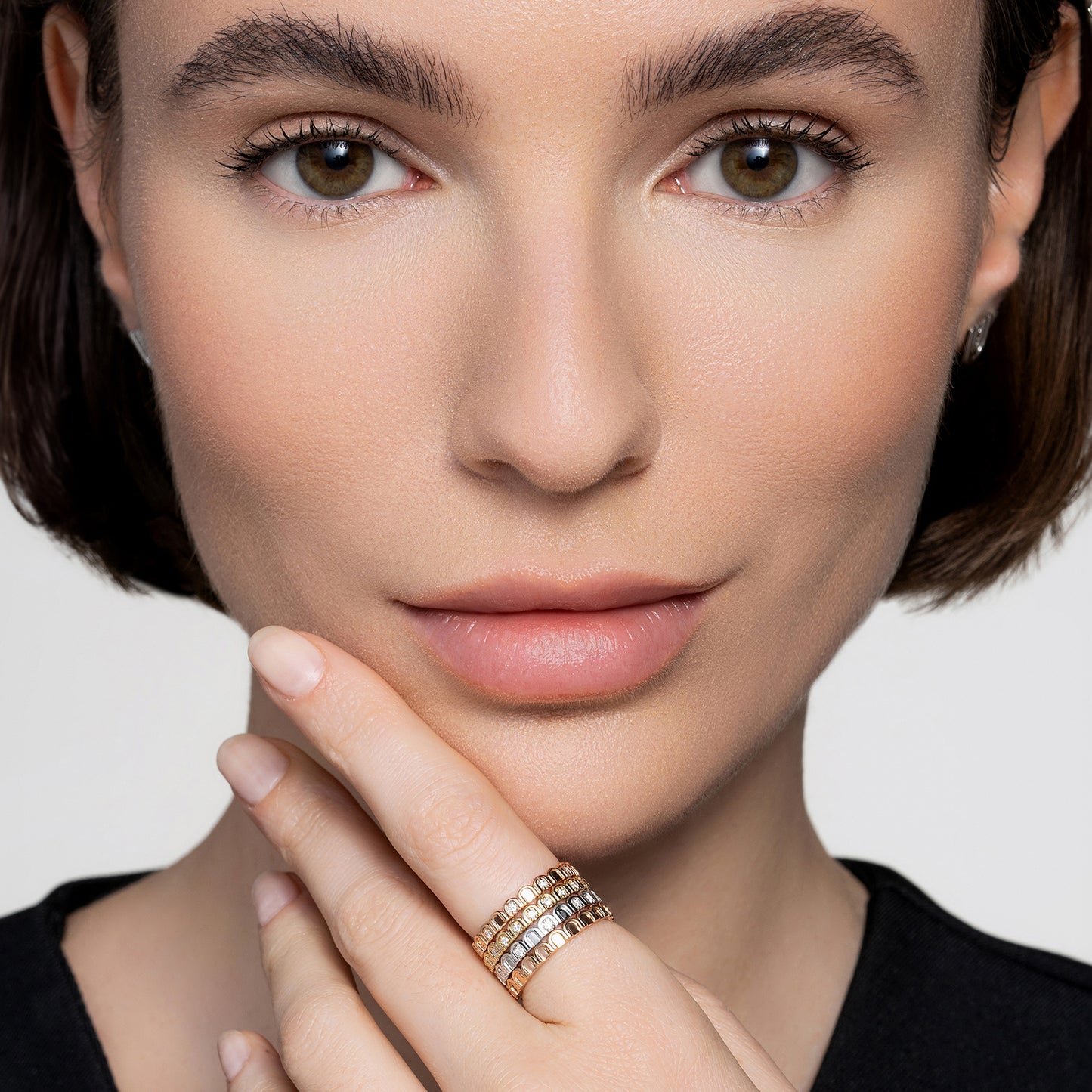 The Elevi Eternity Stack Ring Alternate Diamonds